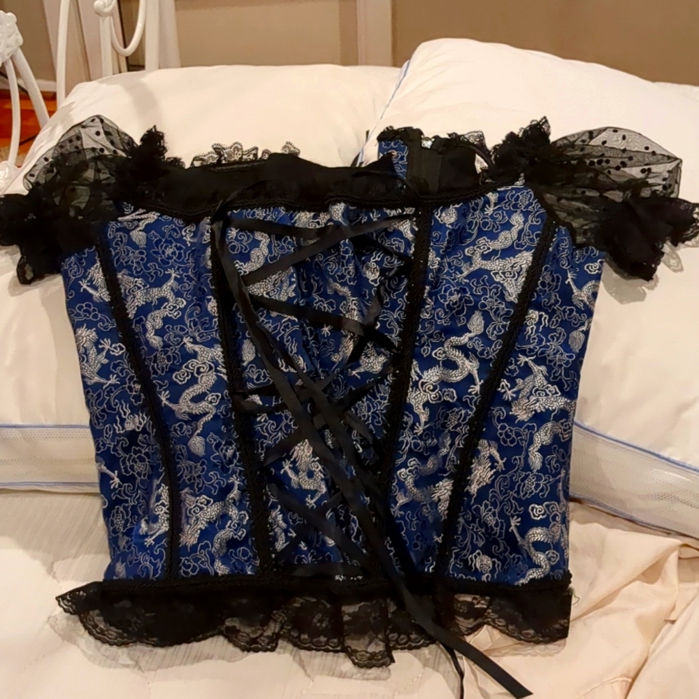 2XL, ~40D laced fashion corset with lacy sleeves, blue and silver dragon print
